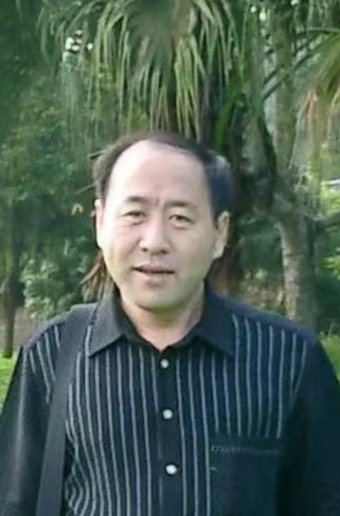 崔健强