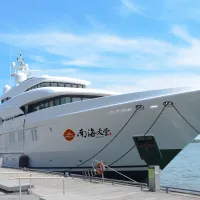 多种游艇